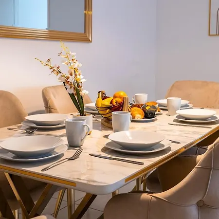 Apartment Modernes L 2 Schlafzimmer L Wlan L Borussia Park Monchengladbach